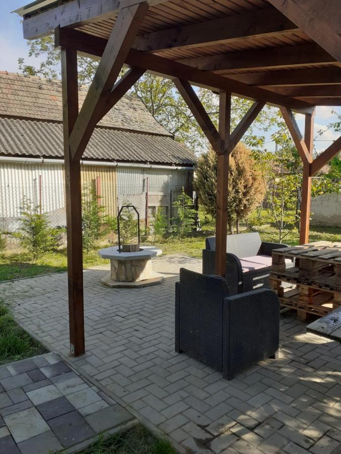 Eden Apartman Hajdúszoboszló Exteriör bild
