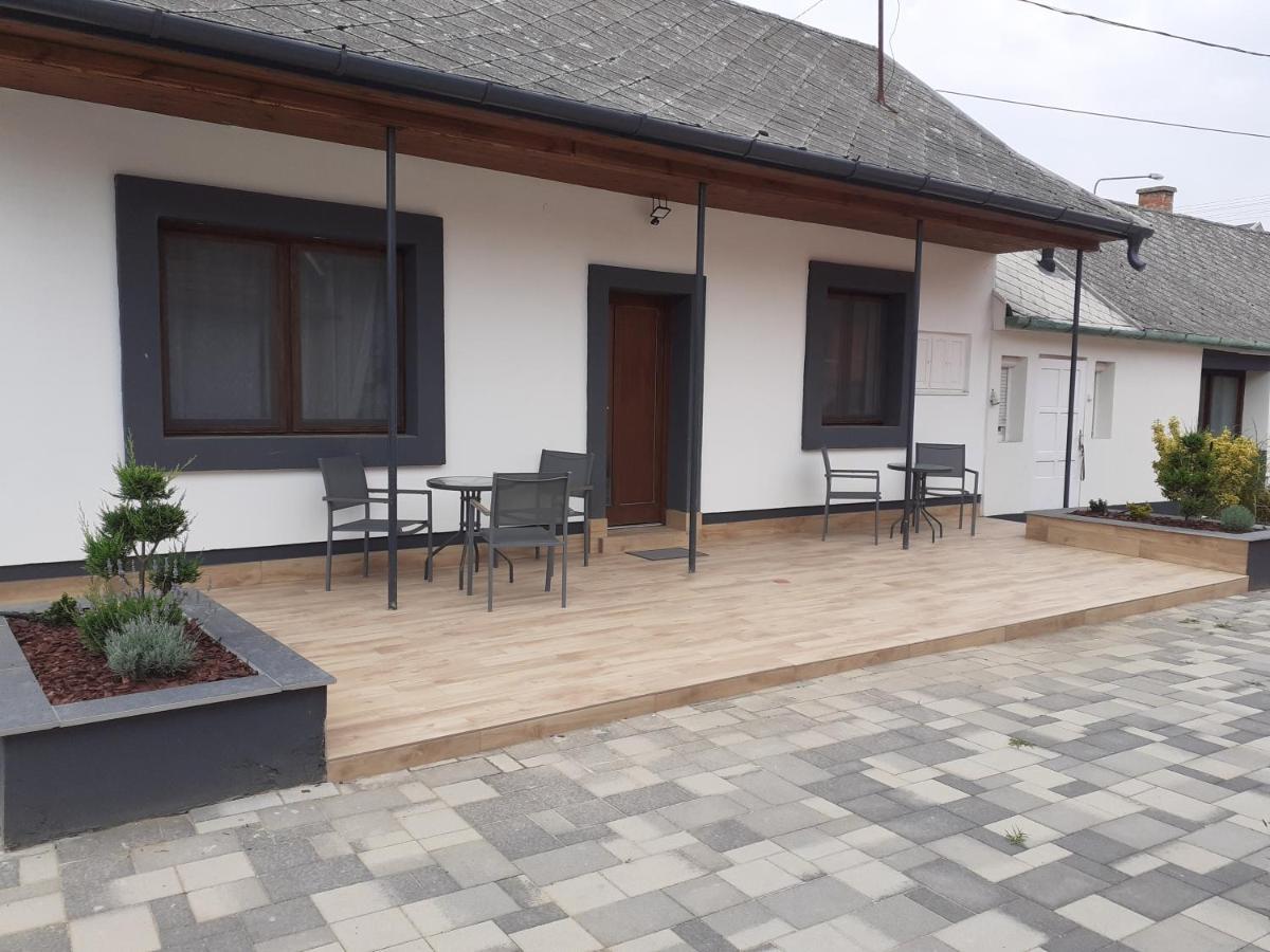 Eden Apartman Hajdúszoboszló Exteriör bild