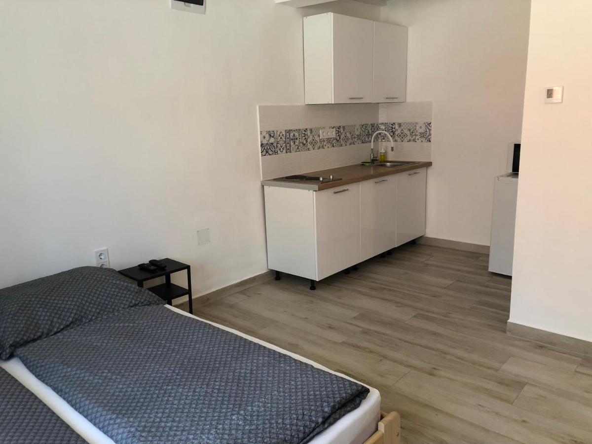 Eden Apartman Hajdúszoboszló Exteriör bild
