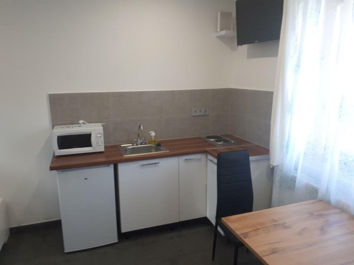 Eden Apartman Hajdúszoboszló Exteriör bild